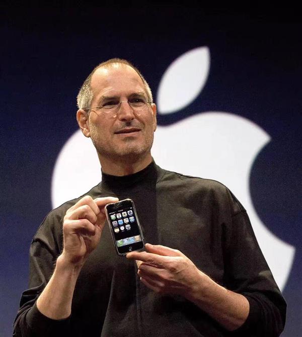 你用过哪一款？iPhone发售十周年：依旧是业内标杆