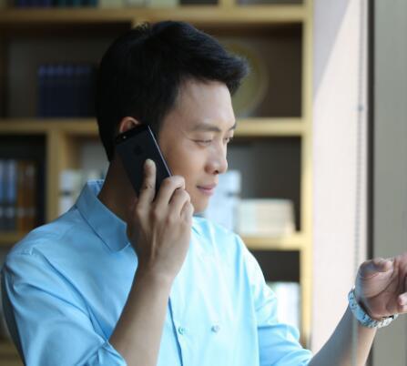 当兵十年,跑足十年龙套,凭军旅剧大火,优秀的演