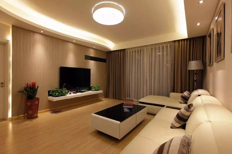 140㎡现代简约，简单舒适，尤其喜欢客厅皮沙发！