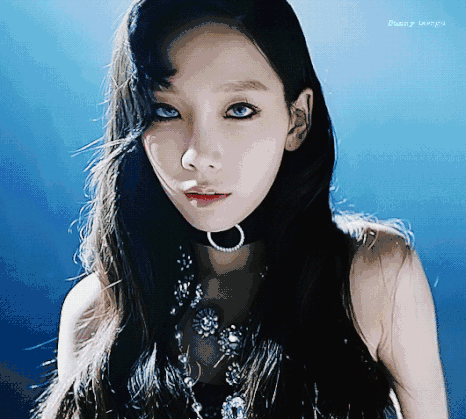 美人计 | 宋茜泰妍的括号刘海真好看,原来都是抄男明星的国民发型!