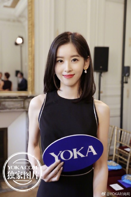 奶茶妹妹的皮肤真是绝了,居然比欧洲人还要白