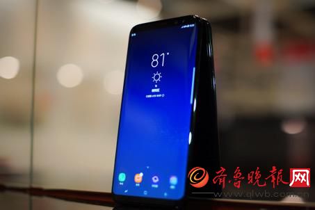 顛覆行業(yè)格局，三星S8引領(lǐng)未來智能手機發(fā)展