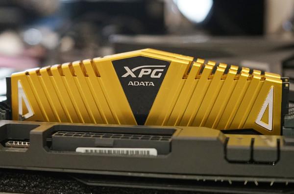 高频DDR4内存到底有啥优势？除了贵啥都好
