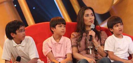 嫁老外却拒改国籍的五位女星,有一位强迫孩子