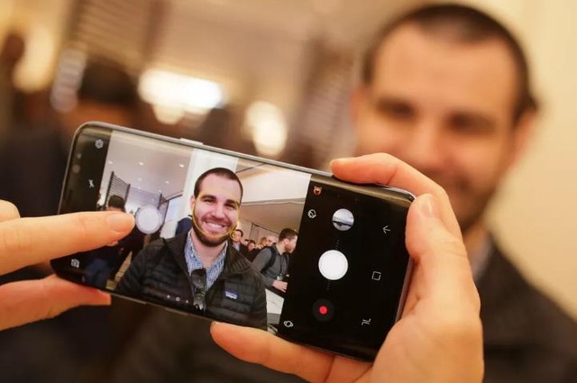 3D传感器驱动 iphone8能用脸解锁手机了？