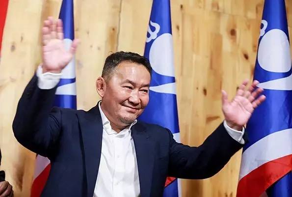 看看蒙古国选出了一个什么样的新总统