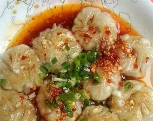 报刊精粹 民生 德兴有一座建于明代中期的古塔,竣工后不久,三层以上