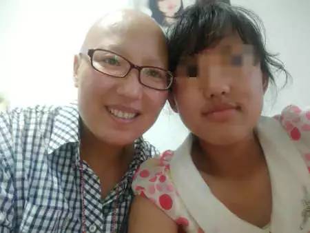 内蒙古42岁高龄孕妇患上白血病　为了保住孩子暂时停止治疗