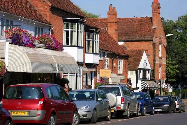 莫斯科人均绿地面积_日本人均住房面积