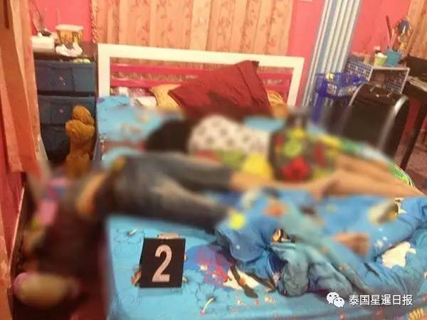 残忍！泰国村长全家8口被杀！10岁女儿装死才保住性命！