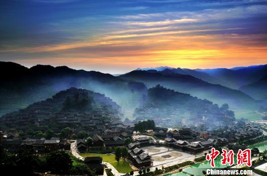 贵州省雷山县西江千户苗寨。 主办方供图 摄 贵州省雷山县西江千户苗寨。 主办方供图 摄