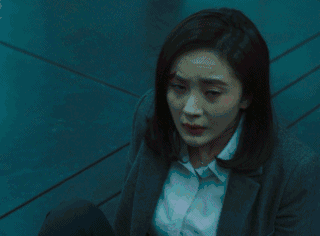 杨幂这个演员已经成为了电影界的标杆,那就是她主演的电影必然是粉丝