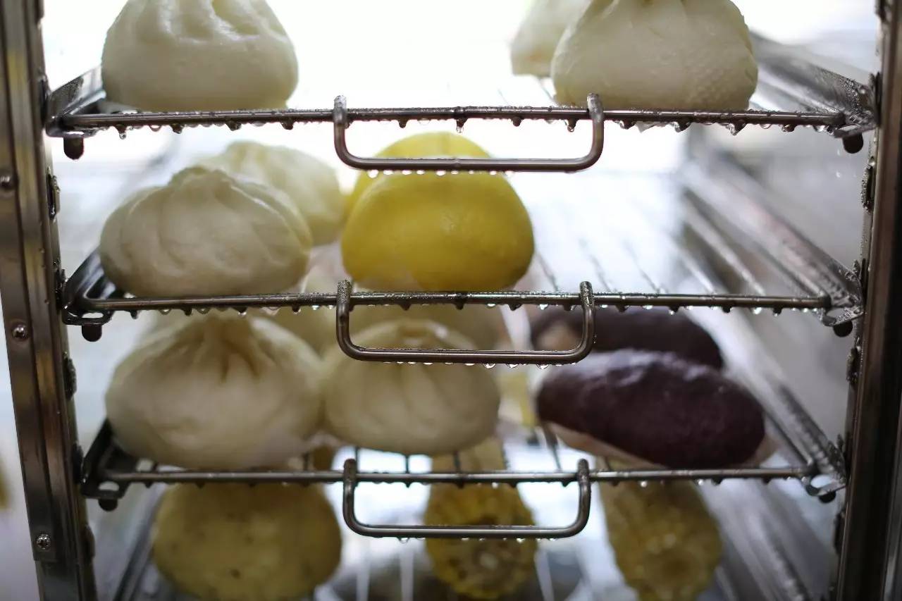 进门扫脸，出门结账扫二维码，北京有家无人便