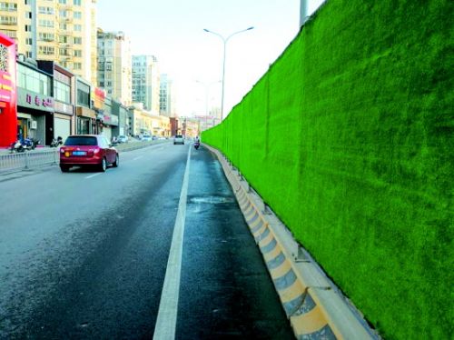 济南:施工现场不扬尘道路建设少扰民