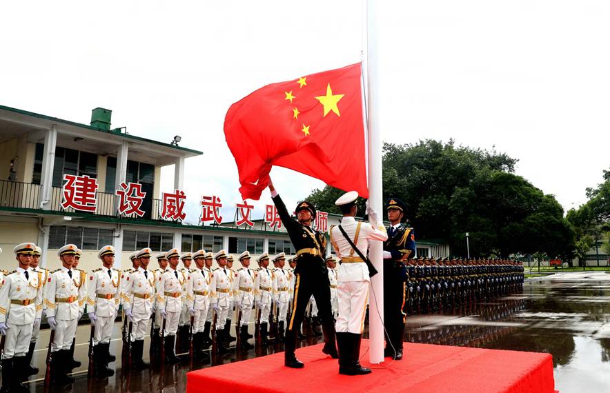 ?第十三届香港青少年军事夏令营开幕 500名青少年宣誓入营