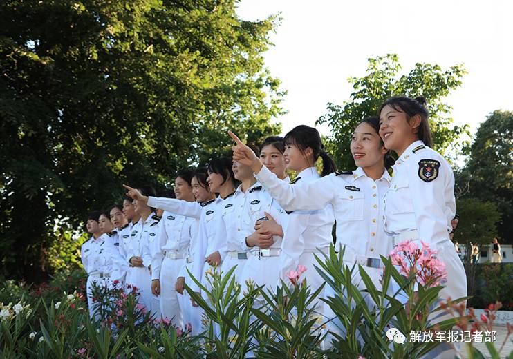 中国海军远航访问编队女兵在伊斯坦布尔的难忘聚会