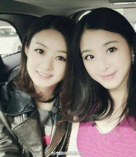 赵丽颖这个傻白甜,竟然把同一只鸟送给张含韵和谢娜!图片