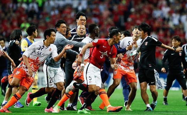 韩国球员打人却减刑？亚足联：对恒大的处罚维持不变