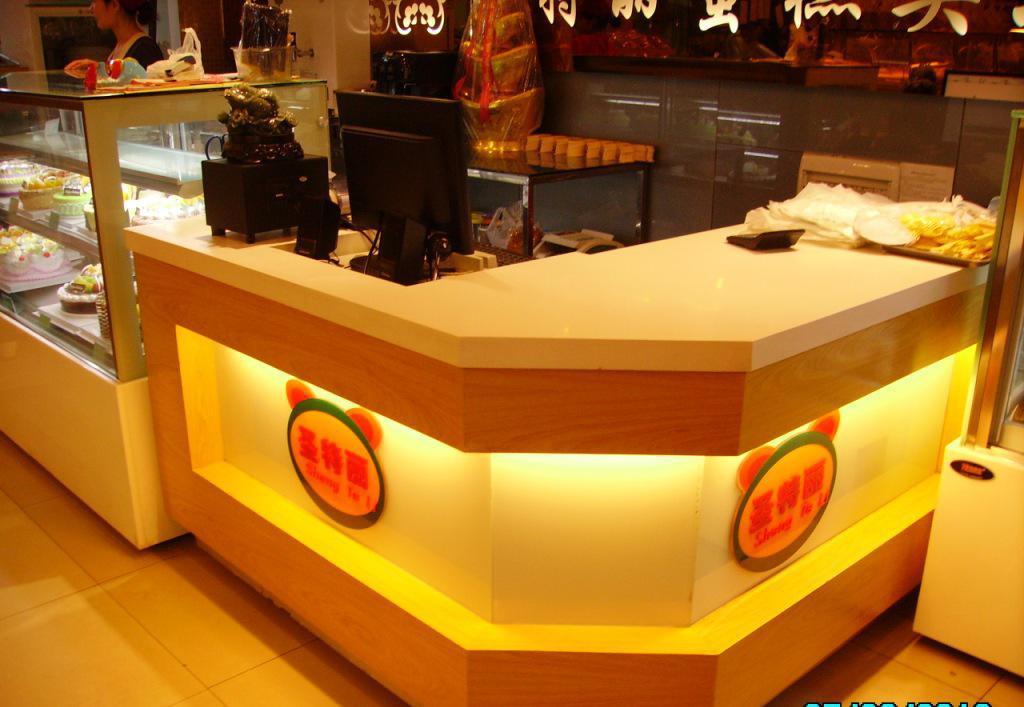 收银台的设计在风水上大有讲究,很多老板都不