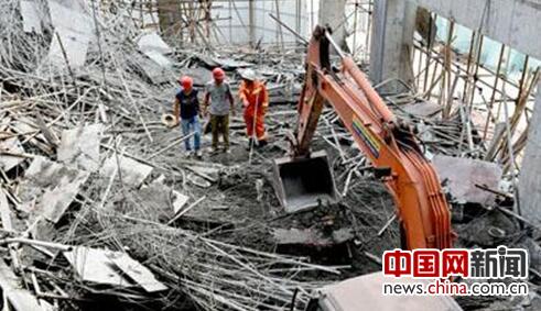 广安一在建工地垮塌致2死2伤