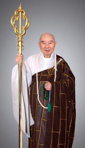 唐三藏手拿的禅杖是兵器?唐代鎏金禅杖曝光