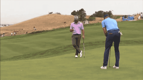 库里职业赛首秀74杆!篮球打不过他,高尔夫打得过吗?