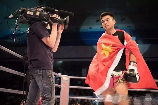 武林风中泰对抗赛 自行火炮再次出击