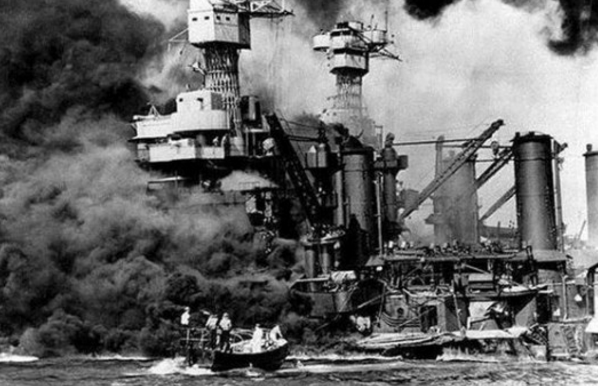 日本偷袭珍珠岛!美国损失多严重中?一怒用原子