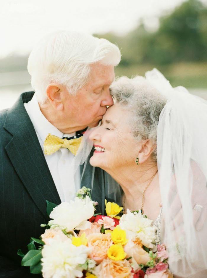 这才是白头偕老的爱情,他们结婚65年相爱如初!