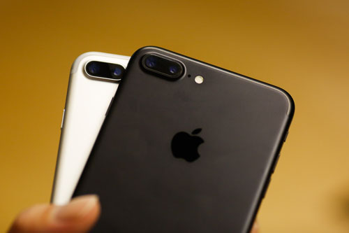 苹果手机香港销售放缓：卖iPhone已不能养家糊口