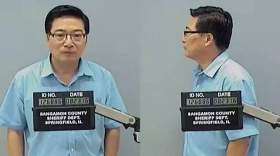 华裔招生官强奸中国女生 被指曾与男生发生关系