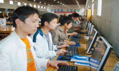 毕业即失业?选择湖南应用技术学院毕业即就就业