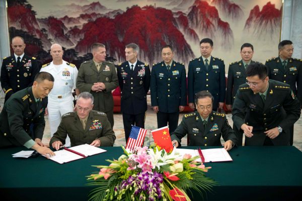 境外媒体：中美两军签署协议加强沟通管控风险