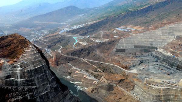 中国在建最大水电站:规划70年投资两千亿,建成