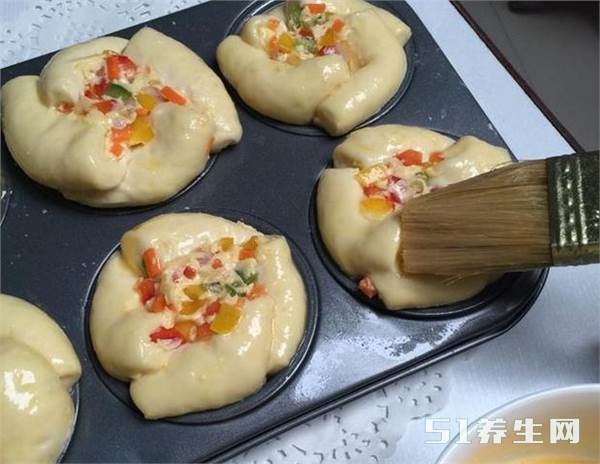 面包这样做味道更好,妈妈都说好吃,这馅料像是吃包子