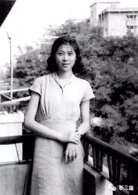 北大中文系77级：数风流人物，还看当年