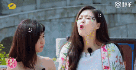 我以为赵薇能导会演做生意6就很棒了,没想到她还有这些隐藏技能!