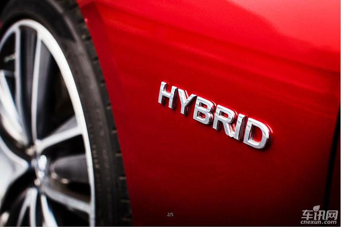 英菲尼迪2017款Q50 Hybrid上市 售49.98万