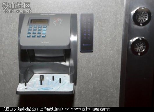 中国第一地下金库内部曝光:震撼国人(图2) 铁血网提醒您:点击查看大图