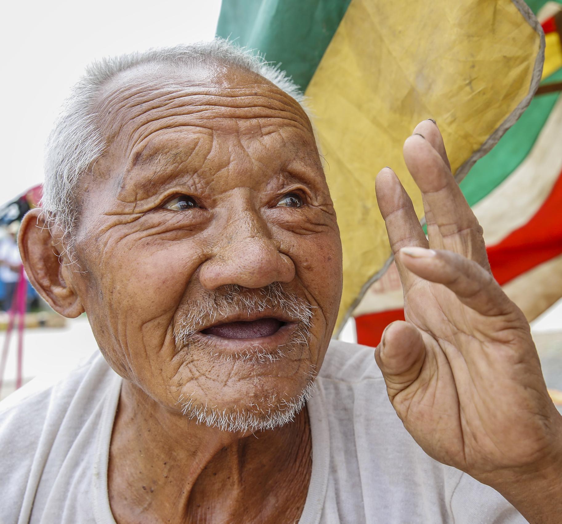 小华今年8岁,爷爷今年69岁,10年后爷爷比小华大多少岁