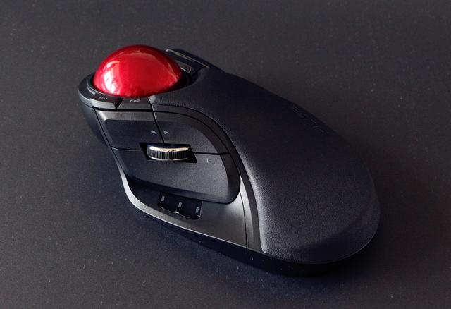 CAD必备？比多数游戏鼠标手感更好-宜丽客无线轨迹球鼠标体验