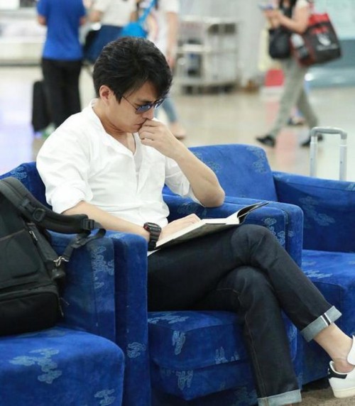 2c5a5894fcbb18c9b1a2e85e48911016