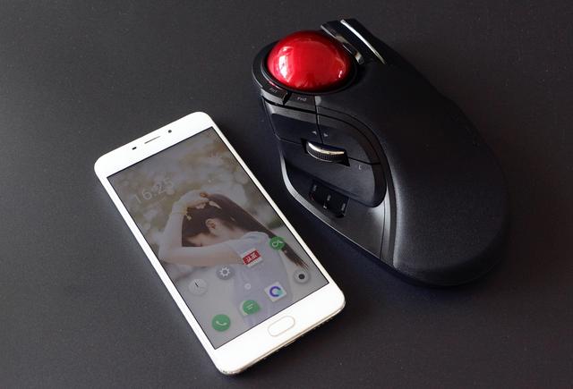 CAD必备？比多数游戏鼠标手感更好-宜丽客无线轨迹球鼠标体验