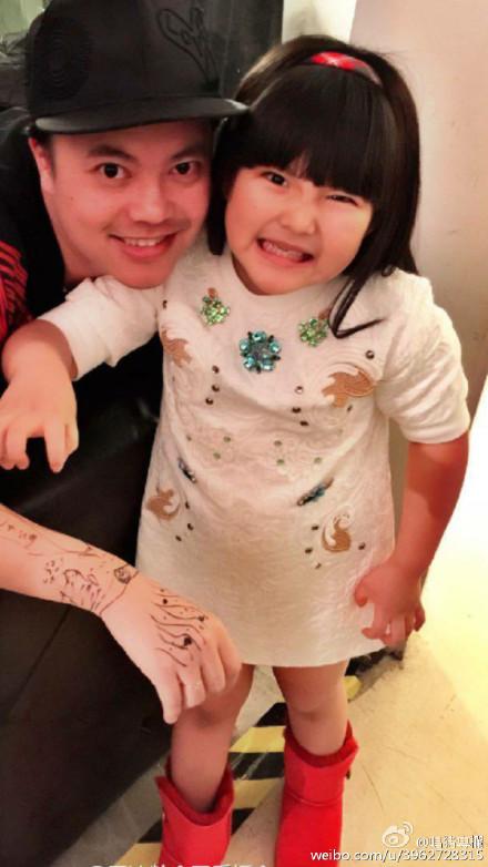 李湘把王诗龄肚子上打了马赛克,网友秒懂其中原因