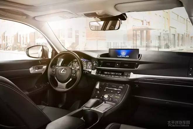 新款雷克萨斯CT200h上市 售(8.24备稿)