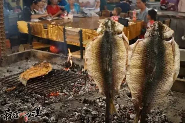 从医生馕到就是串串,这夜宵新疆人养秋膘的p5早餐女攻略图片