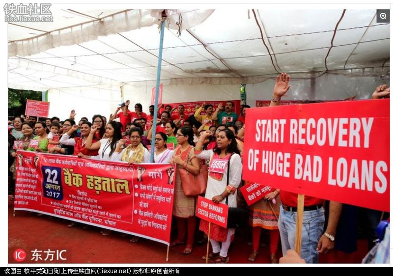 印度又爆发内乱了!印度多地完全瘫痪!(图9) 铁血网提醒您:点击查看大图