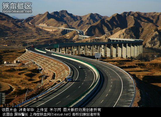 印度又爆发内乱了!印度多地完全瘫痪!(图22) 铁血网提醒您:点击查看大图