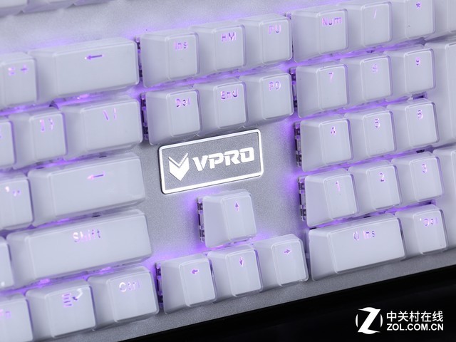 纯洁之美 雷柏v700rgb冰晶版键盘评测