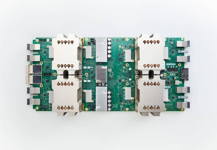 TPU_BOARD_HERO_FORWEBONLY_FINAL